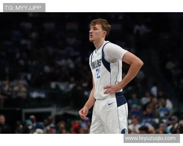 浓眉挡拆展现强大防守弗拉格精准三分助攻球队逆转局势