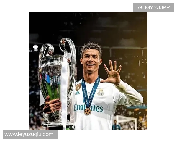 C罗昔日尤文队友工地打拼走红25岁因伤退役成励志典范